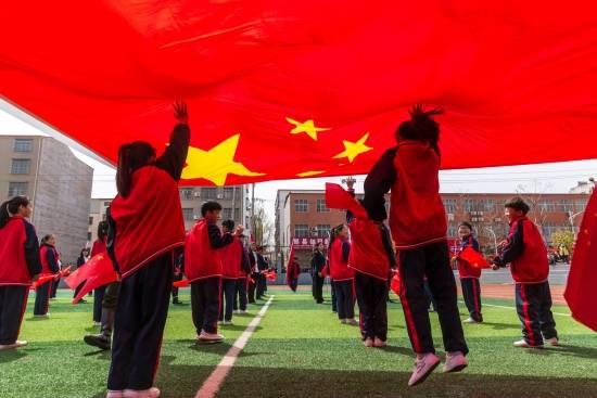 伊拉克主帅：有前科的伊朗裁判的双标判罚影响了比赛